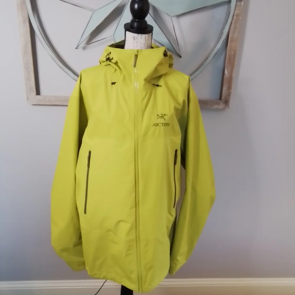 ARC'TERYX Beta SL Hybrid Mens Jacket GORE-TEX Lichen Neon Yellow - XL